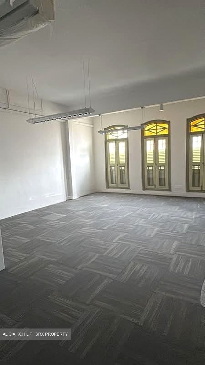 Club Street (D1), Office #575683141